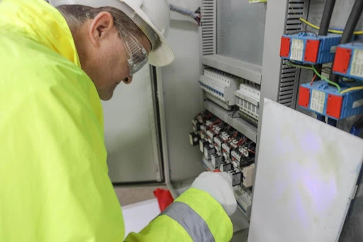 Emergency Electrician Near Me